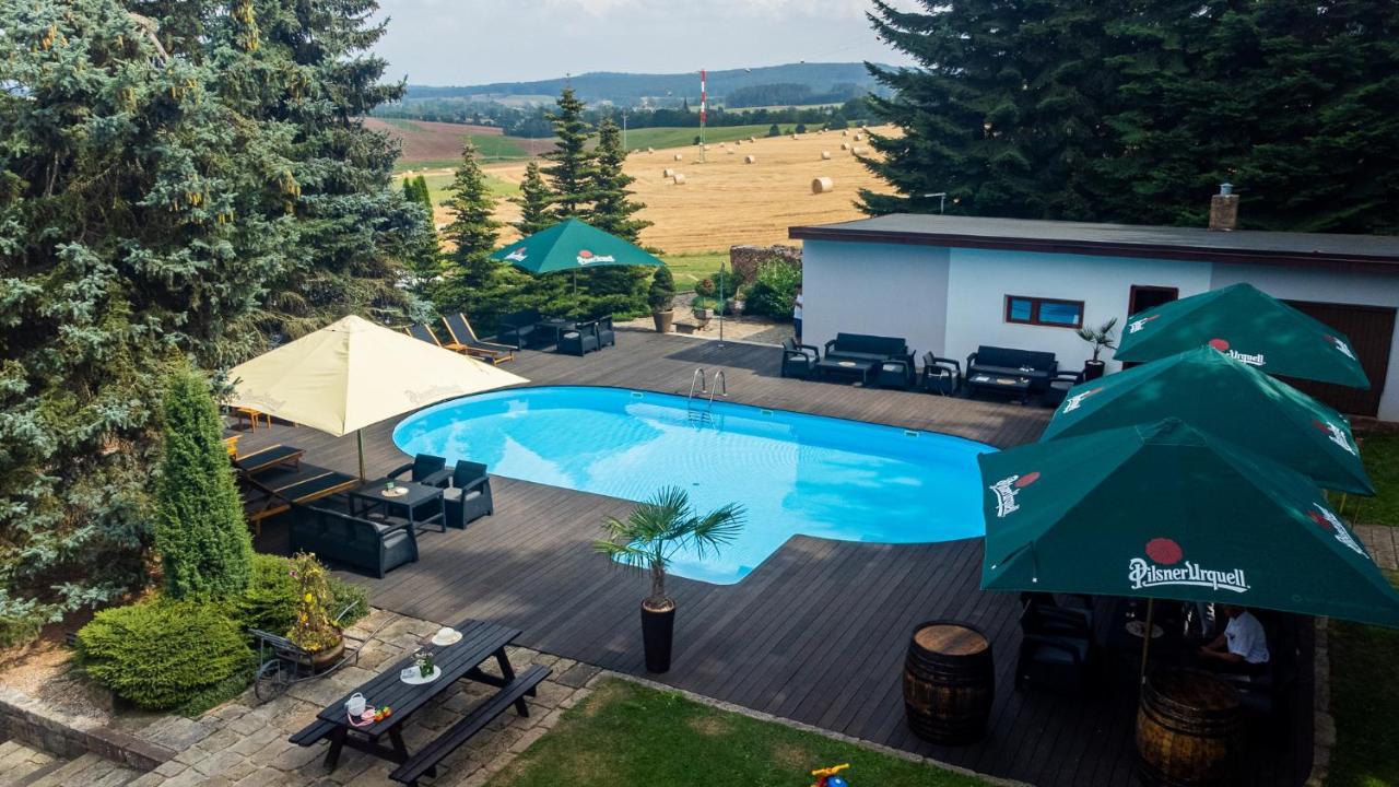 Penzion Tadeášovy domky Hajnice Exterior foto